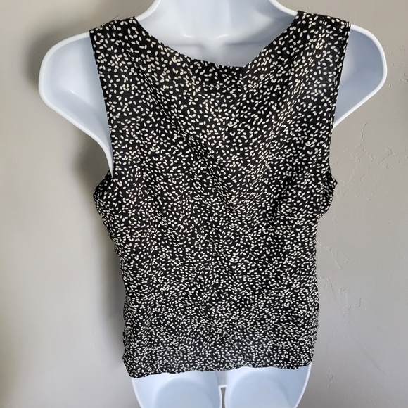 Halogen Tank Top Black with White Pattern Smocked Neck 100% Silk MP Med Petite - Picture 5 of 7